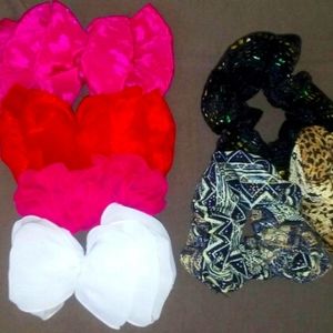 Lot of  assorted bows and scrunchies for girls